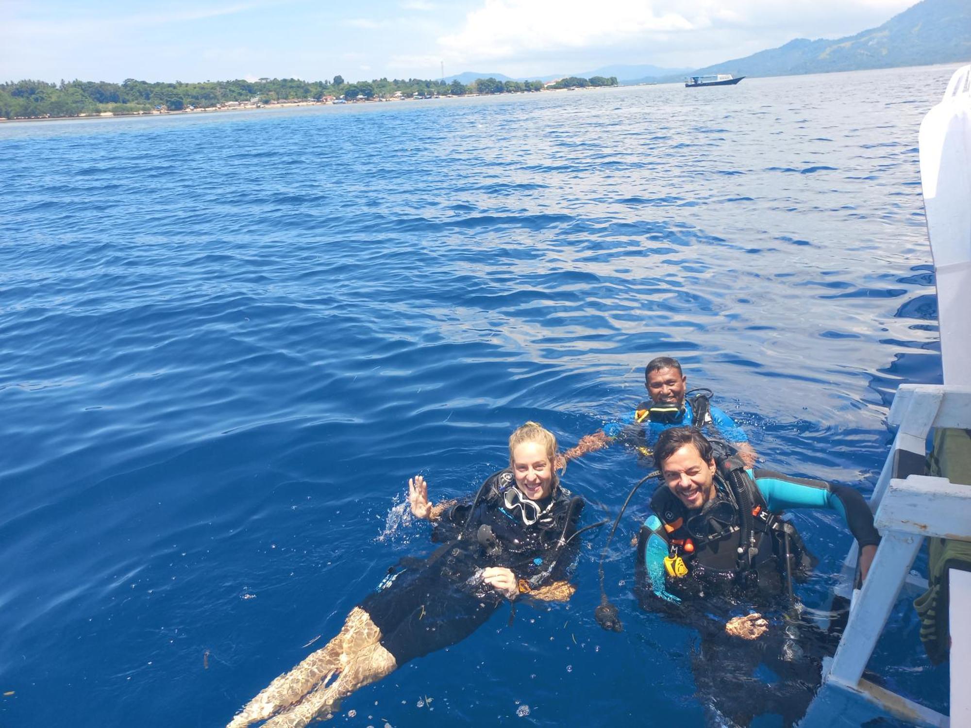 4 Sisters Divers Бунакен Экстерьер фото